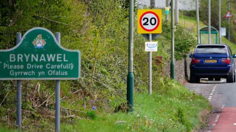 Gales eliminará el límite de velocidad general de 20 mph.